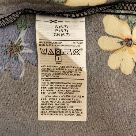 NWT New OLD NAVY Navy Blue Floral Summer Dress Fit & Flare S (6-7) - Picture 6 of 6